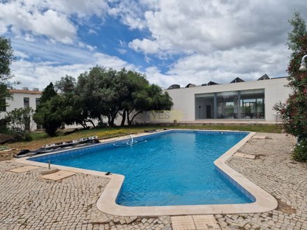 4200m² Building in Santa Catarina da Fonte do Bispo, Portugal No. 63350