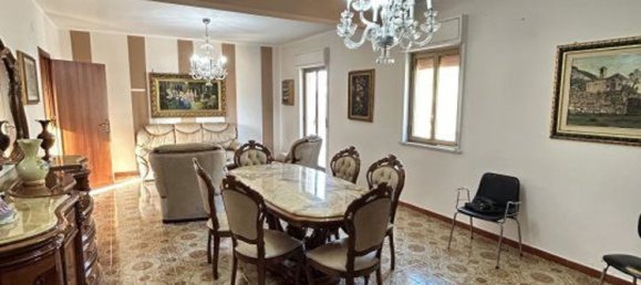 5 bedrooms Apartment in Palermo, Italy No. 378381 18