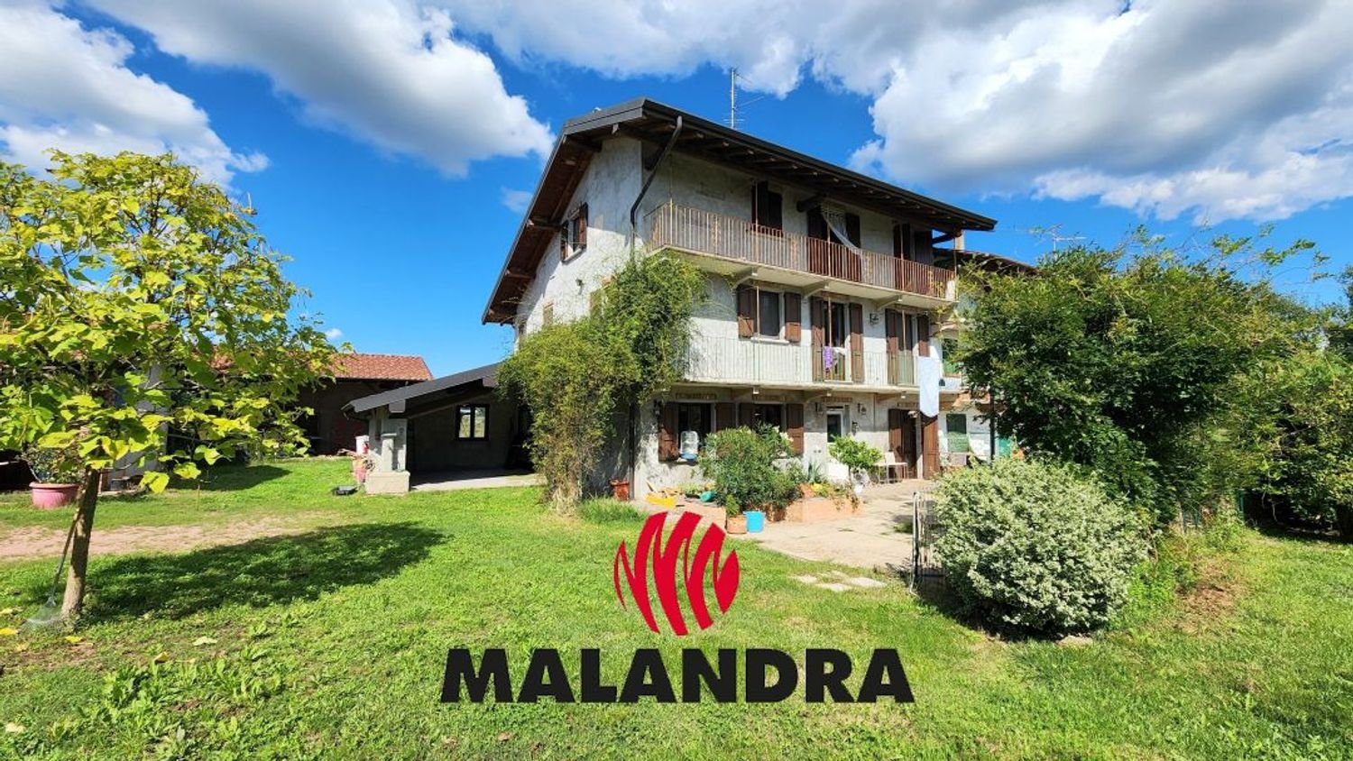 6 bedrooms House in Oleggio, Italy No. 358270