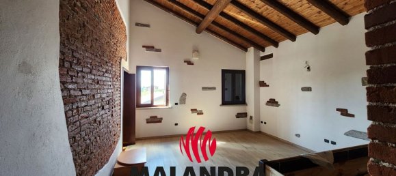 6 bedrooms House in Oleggio, Italy No. 358270 18