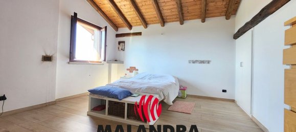 6 bedrooms House in Oleggio, Italy No. 358270 20