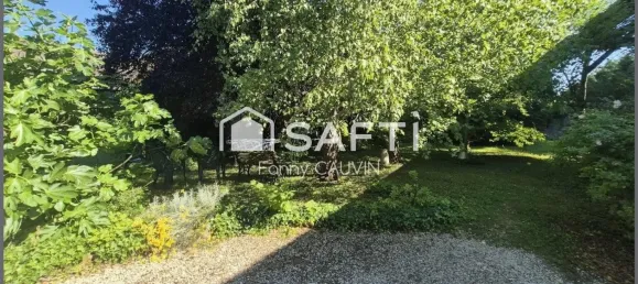 Casa T1 em La Rue-Saint-Pierre, France N.º 352482 2