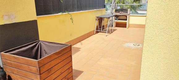 Apartamento de 3 dormitorios en Terrassa, Spain No. 167602 4