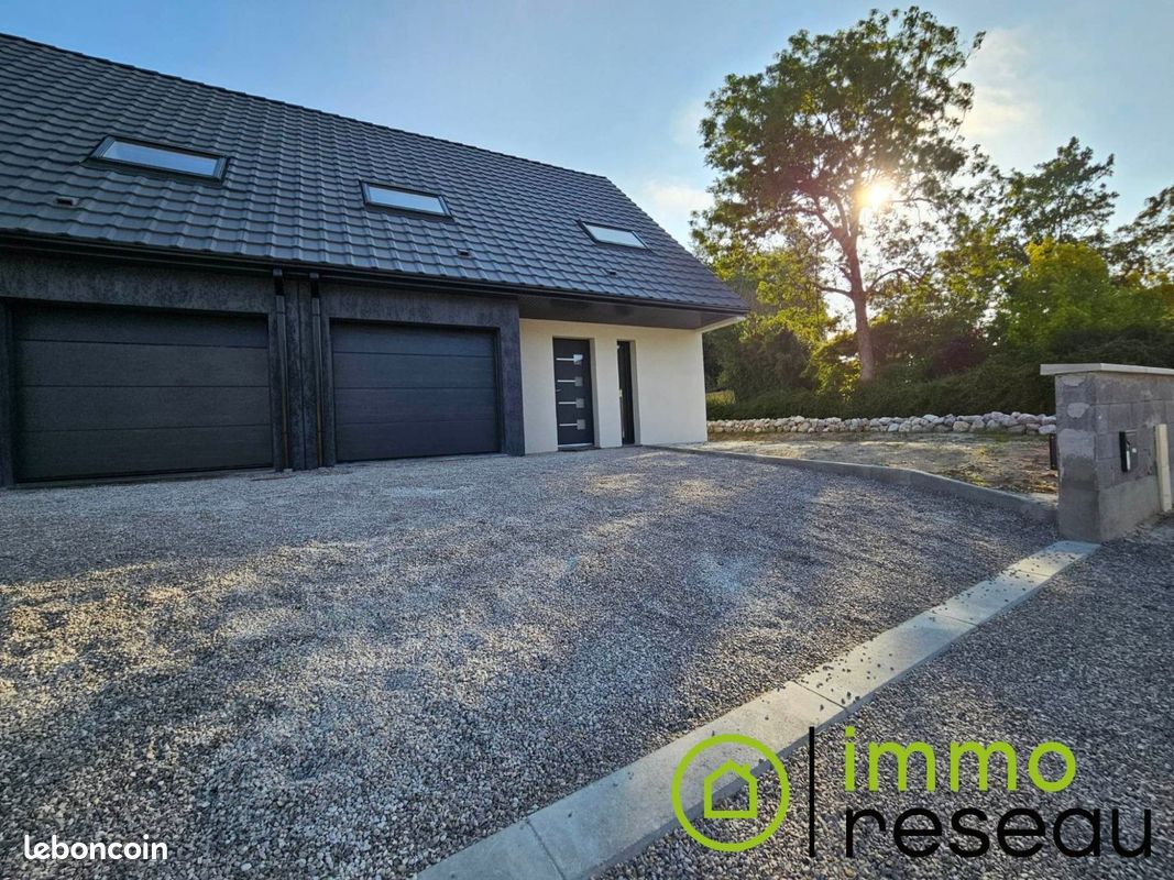 Casa de 3 dormitorios en Alquines, France No. 209284