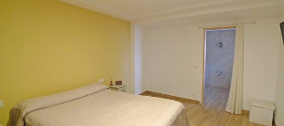 5 bedrooms Townhouse in Jalon, Spain No. 9832 11