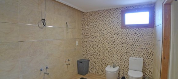 5 bedrooms Townhouse in Jalon, Spain No. 9832 9