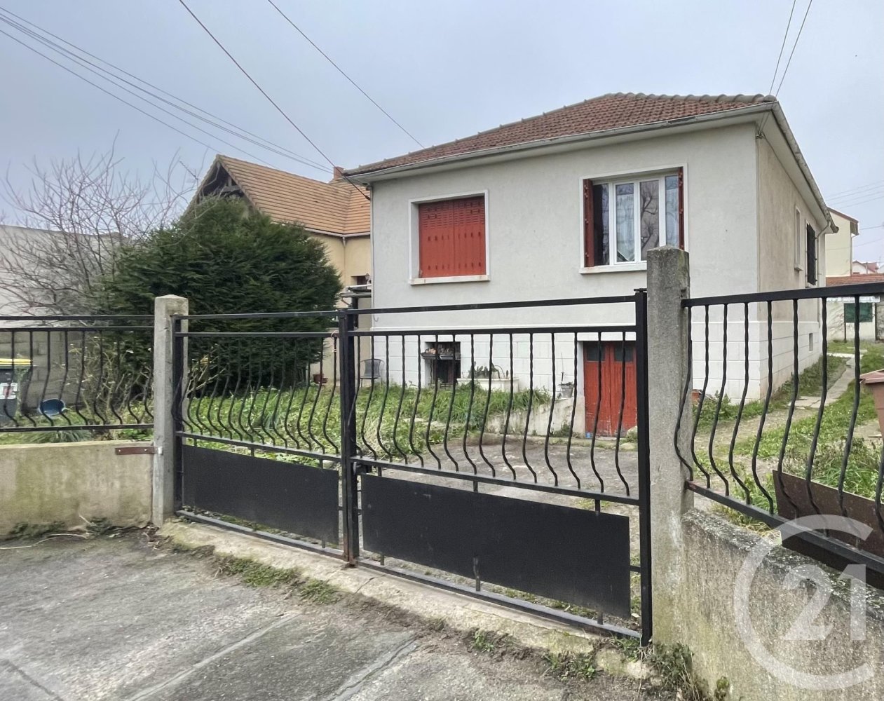 3 bedrooms House in Houilles, France No. 140995