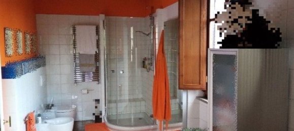 7 rooms Apartment in Arezzo, Italy No. 37899 12