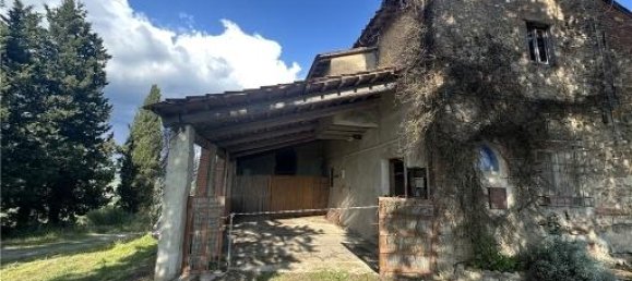 Дом с 5 комнатами в Монтеспертоли, Италия № 32610 2