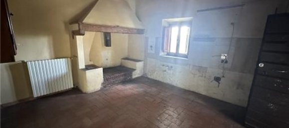 Дом с 5 комнатами в Монтеспертоли, Италия № 32610 8