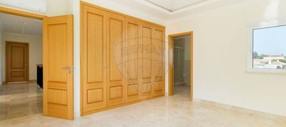 5 Schlafzimmer Haus in Almancil, Portugal, Nr. 180383 20