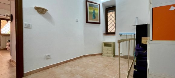 Квартира с 2 спальнями в Коллеферро, Италия № 348456 9