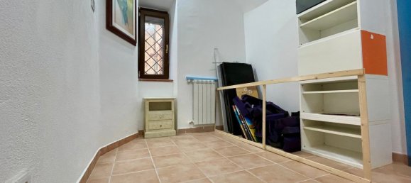 Квартира с 2 спальнями в Коллеферро, Италия № 348456 8