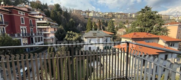 5 غرف نوم شقة في Bergamo, Italy رقم 59421 26