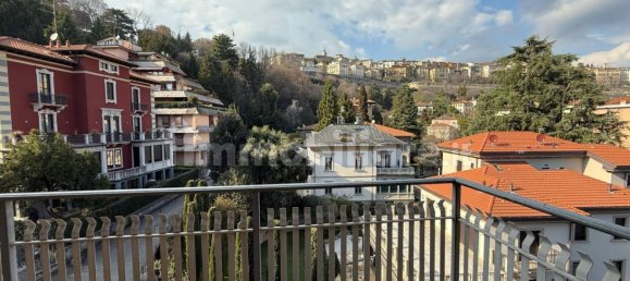 5 غرف نوم شقة في Bergamo, Italy رقم 59421 17