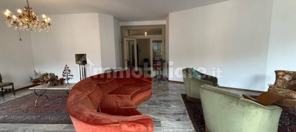 5 غرف نوم شقة في Bergamo, Italy رقم 59421 22