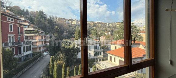 5 غرف نوم شقة في Bergamo, Italy رقم 59421 8