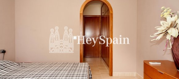 4 bedrooms House in Coma-Ruga, Spain No. 559 18