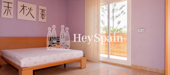 4 bedrooms House in Coma-Ruga, Spain No. 559 6