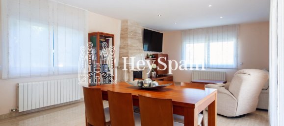 4 bedrooms House in Coma-Ruga, Spain No. 559 29