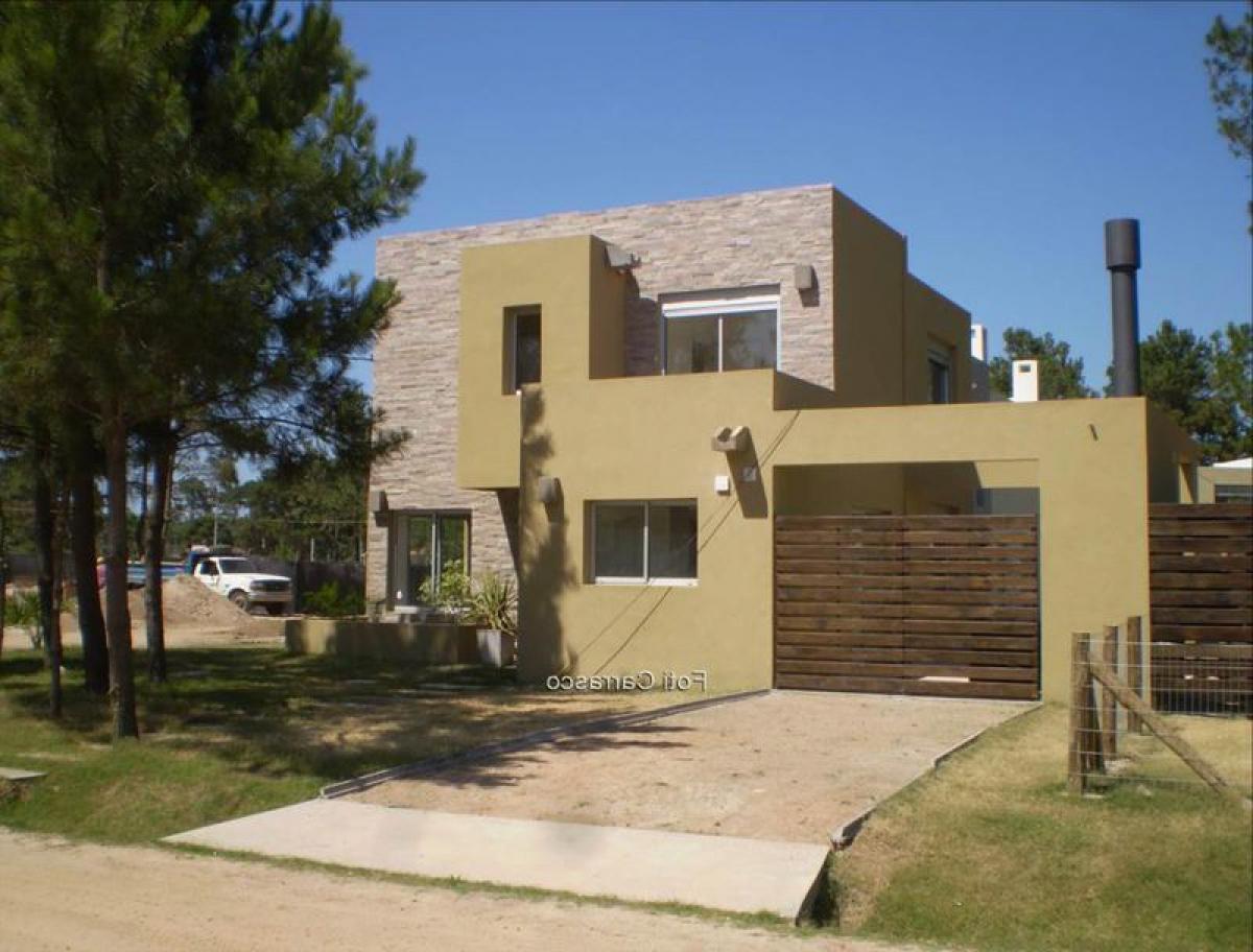Casa T4 em Canelones, Uruguay N.º 6933