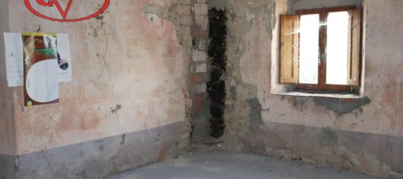 Casa de 9 divisões em Cavriglia, Italy N.º 238121 14