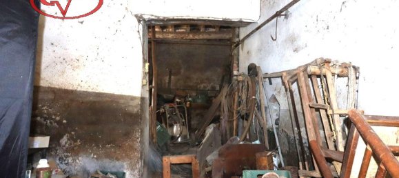 Casa de 9 divisões em Cavriglia, Italy N.º 238121 4