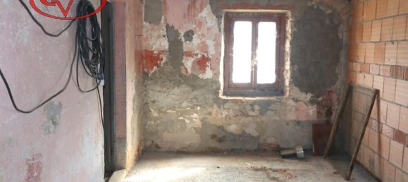 Casa de 9 divisões em Cavriglia, Italy N.º 238121 10