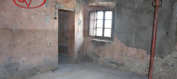 Casa de 9 divisões em Cavriglia, Italy N.º 238121 11