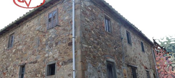 Casa de 9 divisões em Cavriglia, Italy N.º 238121 3