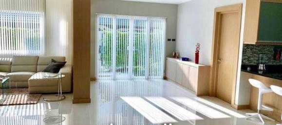 4 bedrooms Cafe / restaurant in Bang Lamung, Thailand No. 15882 10