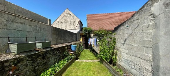 3 bedrooms House in La Ferte-Milon, France No. 90378 9