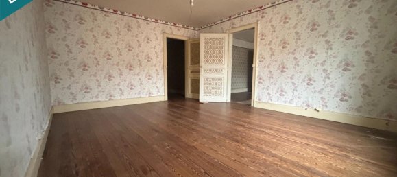 4 bedrooms Townhouse in Charmes, France No. 42188 3