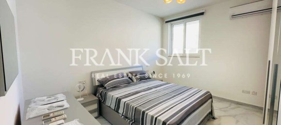 3 bedrooms Maisonette in Pembroke, Malta No. 4973 7