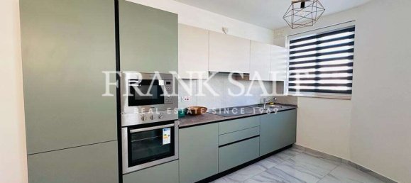 3 bedrooms Maisonette in Pembroke, Malta No. 4973 3