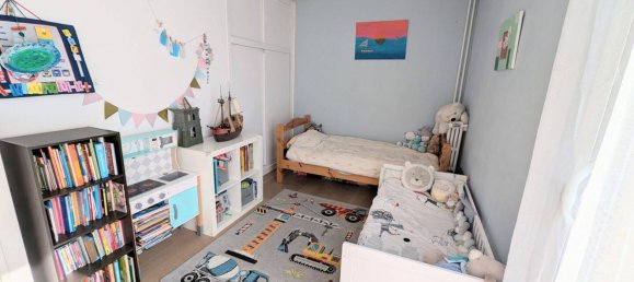 Apartamento de 2 dormitorios en Saint-Germain-en-Laye, France No. 328674 5