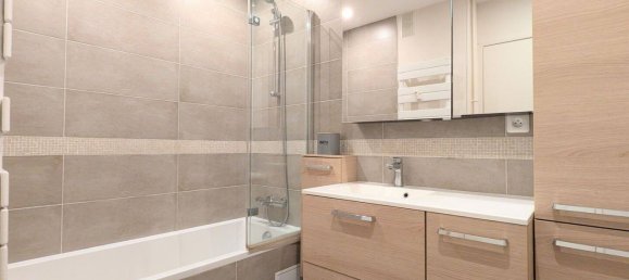 Apartamento de 2 dormitorios en Saint-Germain-en-Laye, France No. 328674 6