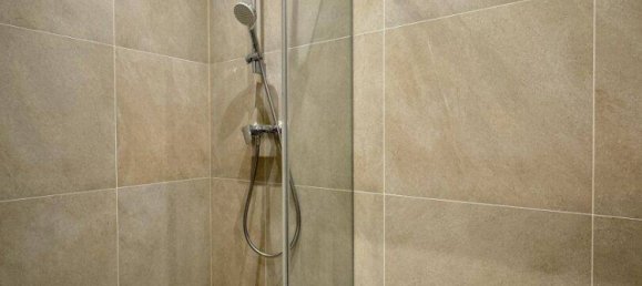 Studio in Rudolfsheim-Funfhaus, Austria No. 138424 6