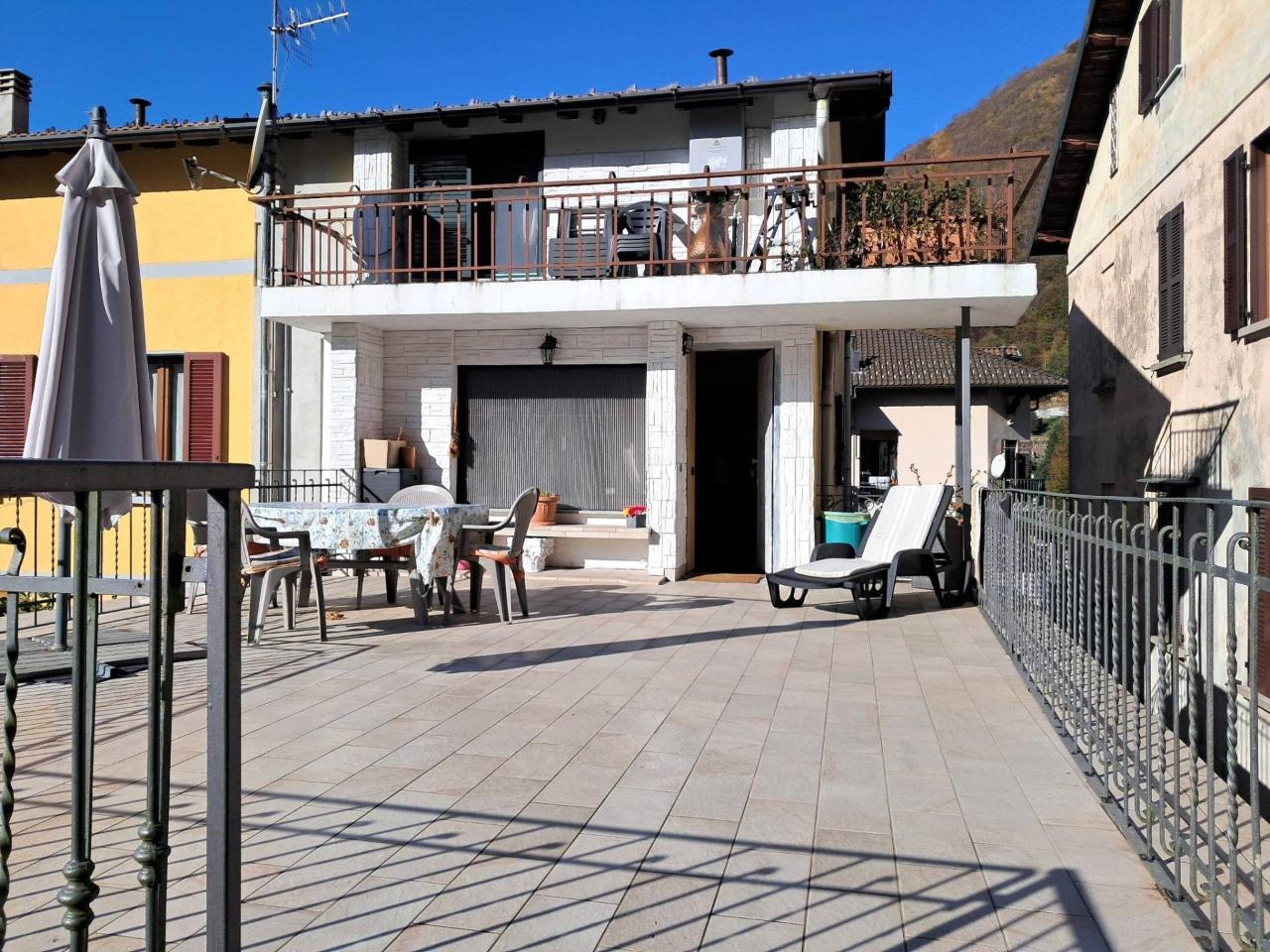 5 rooms Duplex in Valganna, Italy No. 87061
