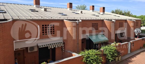 1 Schlafzimmer Wohnung in Milan, Italy, Nr. 329362 8