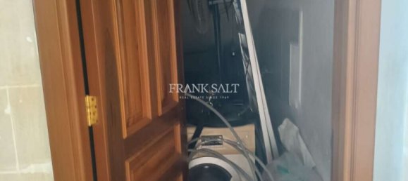 3 bedrooms Maisonette in Fgura, Malta No. 1996 18