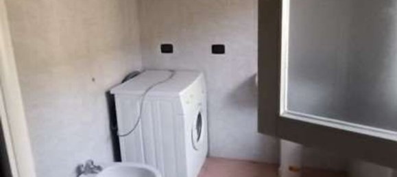 3 rooms Apartment in Stezzano, Italy No. 5942 9