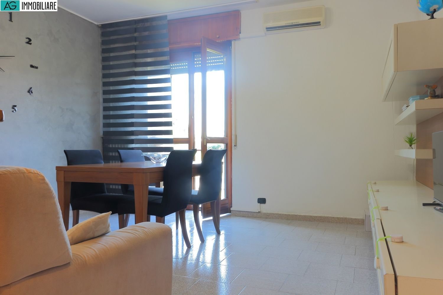 Apartamento de 3 habitaciónes en Garbagnate Milanese, Italy No. 290619