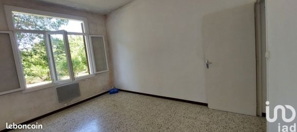 3 bedrooms House in Les Mees, France No. 305379 3