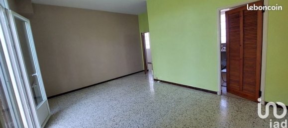 3 bedrooms House in Les Mees, France No. 305379 5