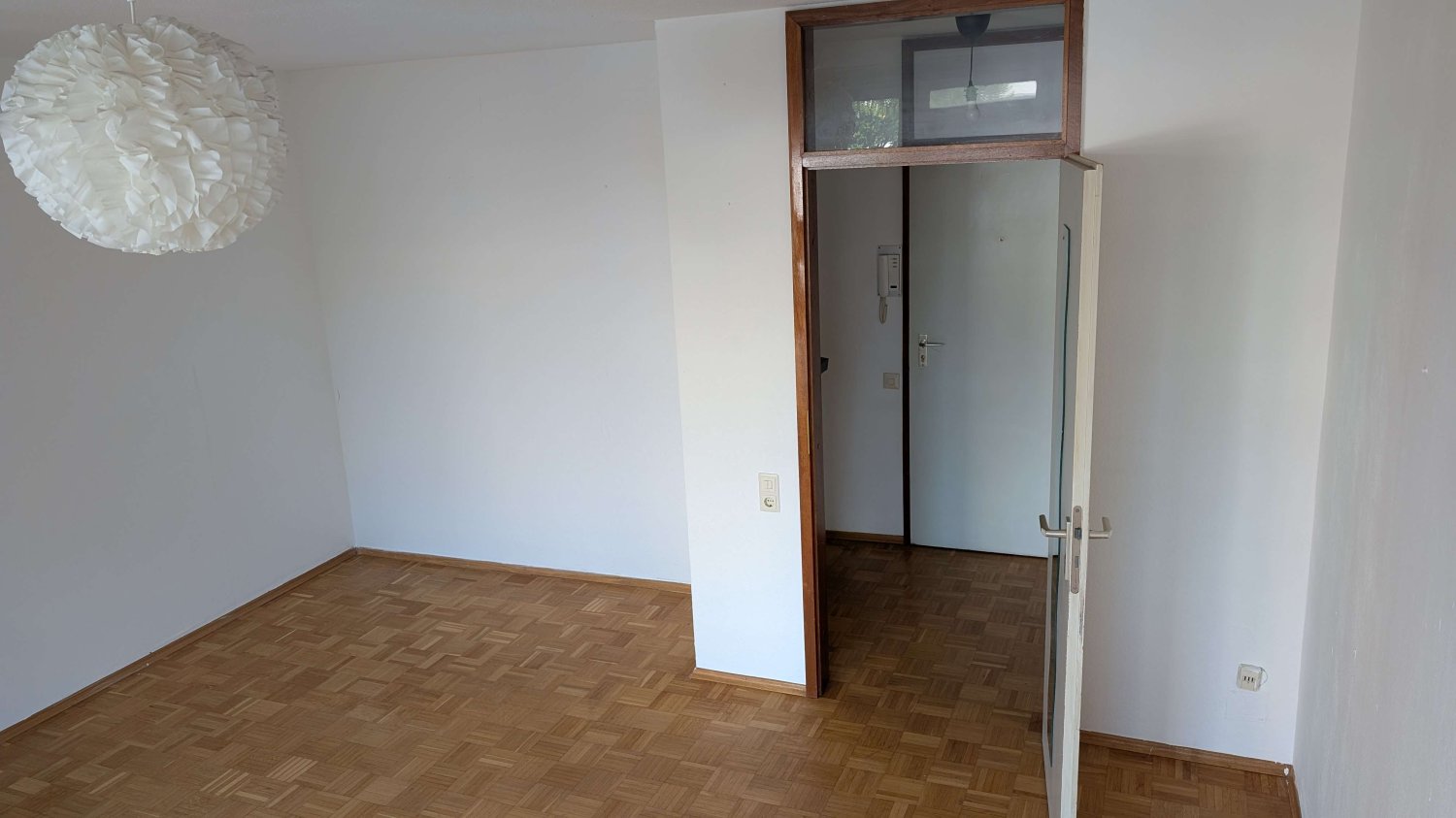 Studio in Cologne, Germany, Nr. 236982