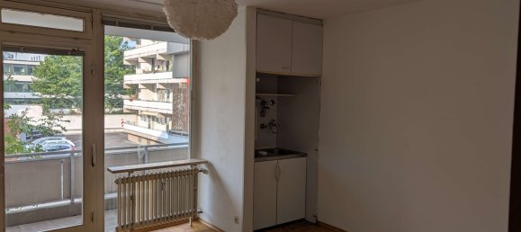 Studio in Cologne, Germany, Nr. 236982 2