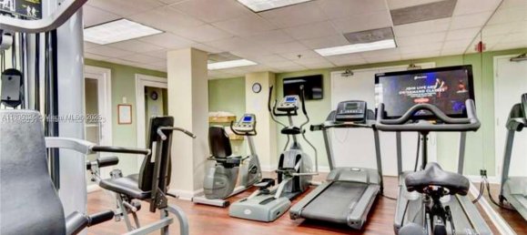 1 dormitorio propiedad comercial en venta en Miami, Miami-Dade, Florida, USA № 614607 14