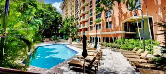 1 dormitorio propiedad comercial en venta en Miami, Miami-Dade, Florida, USA № 614607 13