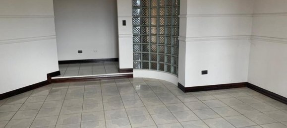 3 bedrooms House in Moravia, Costa Rica No. 615 5